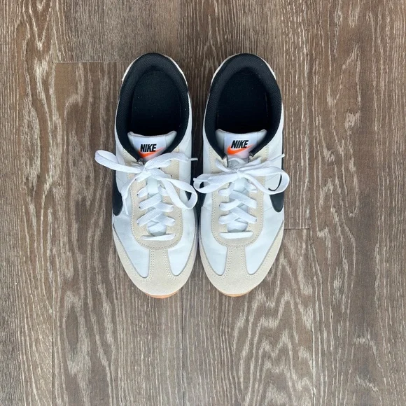 Nike Pacific - Size 7.5 Women's - Worn Once - Picture 3 of 9